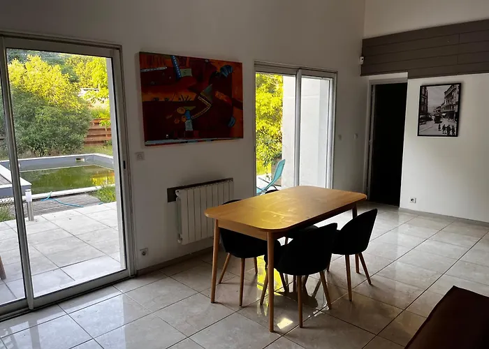 Villa Maison Individuelle *