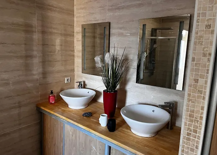 Villa Maison Individuelle *